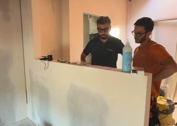 Profili LED in camera da letto